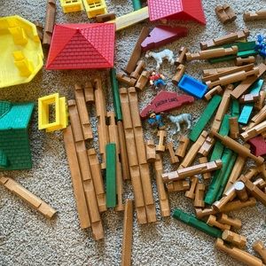 Lincoln Logs